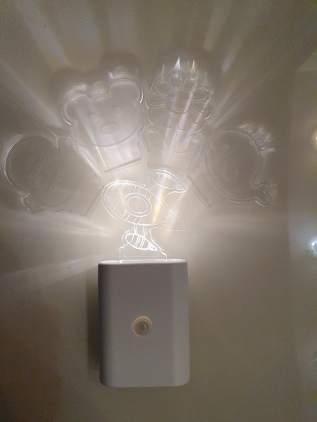 Ночник Ledvance Nightlux с датчиком движения LED 0,2 Вт белый CARTOON SEN 840 WT 