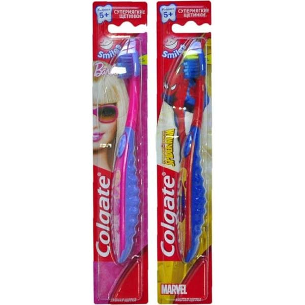 Детская зубная щетка Colgate Барби/Человек-паук 5+ очень мягкая 1 шт.