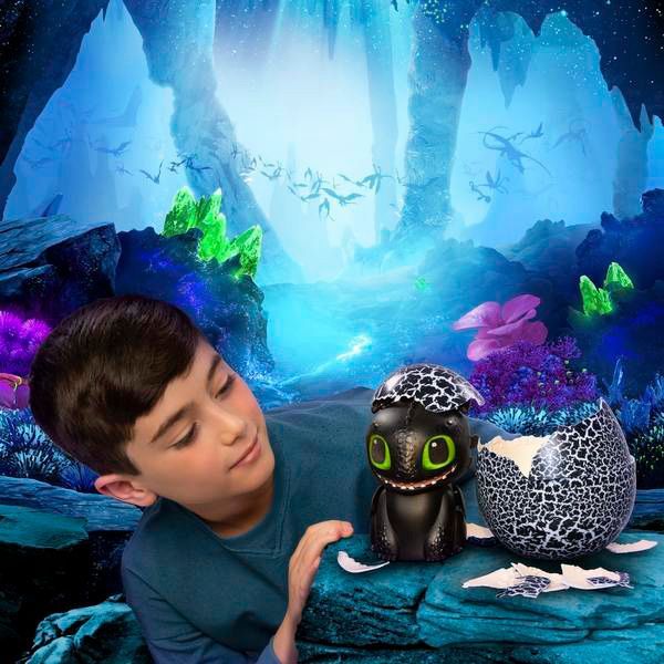 Игрушка интерактивная Spin Master Как приручить дракона 3: Беззубик в яйце SM66631