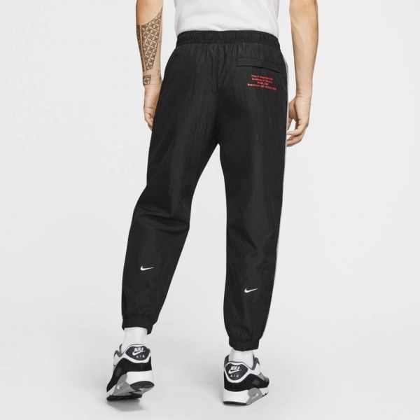 Брюки Nike M NSW SWOOSH PANT WVN CJ4877-010 р. 2XL черный