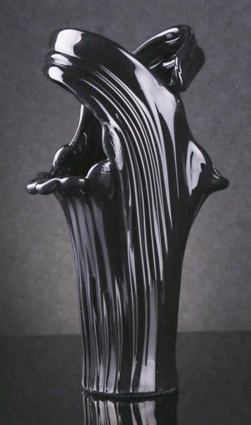 Ваза Abbraccio 40 см black Antonio Tammaro