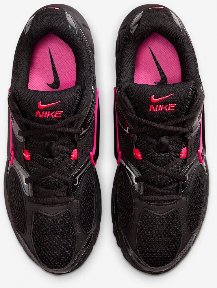Кросівки Nike NIKE V5 RNR HQ7901-002 р.37,5