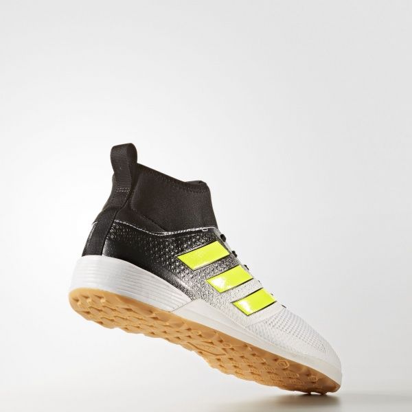 Бутси Adidas ACE TANGO 17.3 CG3707 р. UK 8 білий