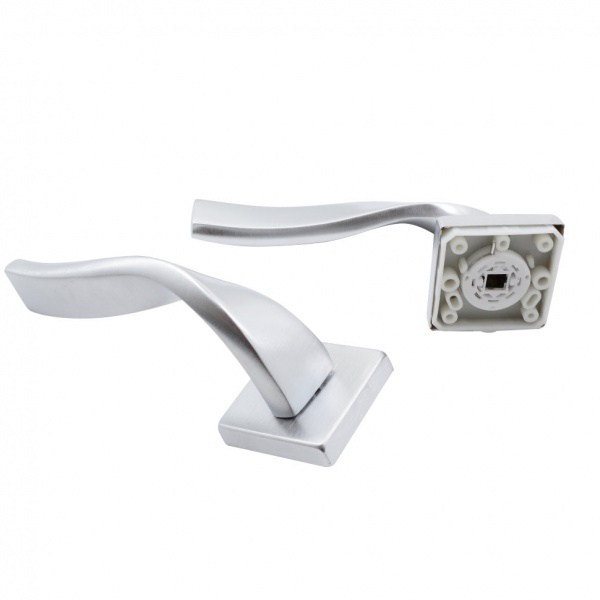 Ручка на розетке Fimet Vaiper 1401-211B F05 R матовый хром