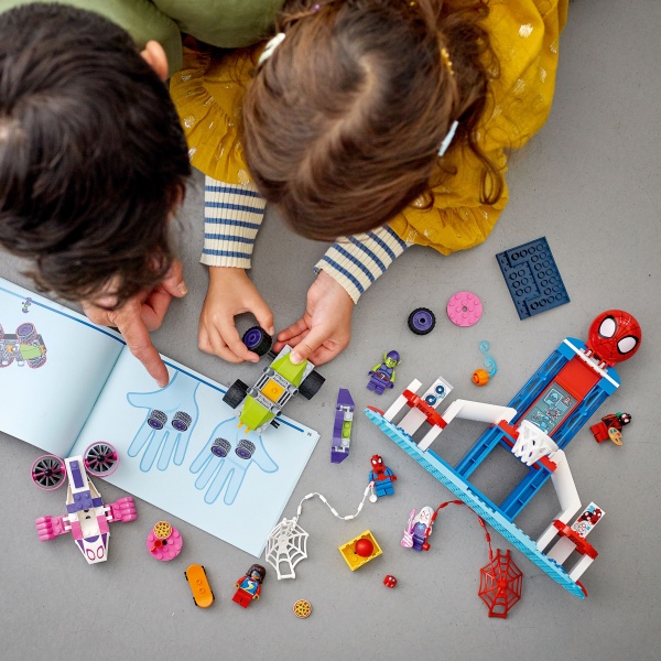 Конструктор LEGO Super Heroes Marvel Вечірка у штабі Людини-Павука 10784