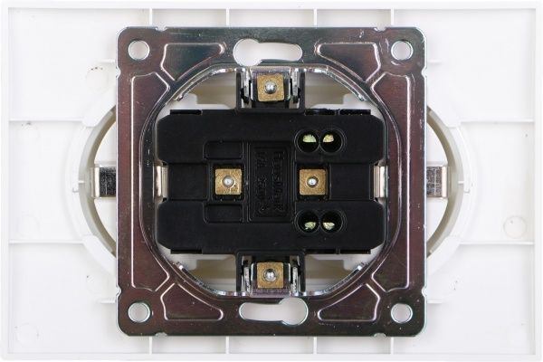 Розетка двойная HausMark Bela белый SNG-SCP.RD20MG21WG-WH