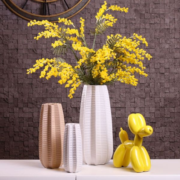 Ваза керамическая бежевая Carambola 12х12х28 см