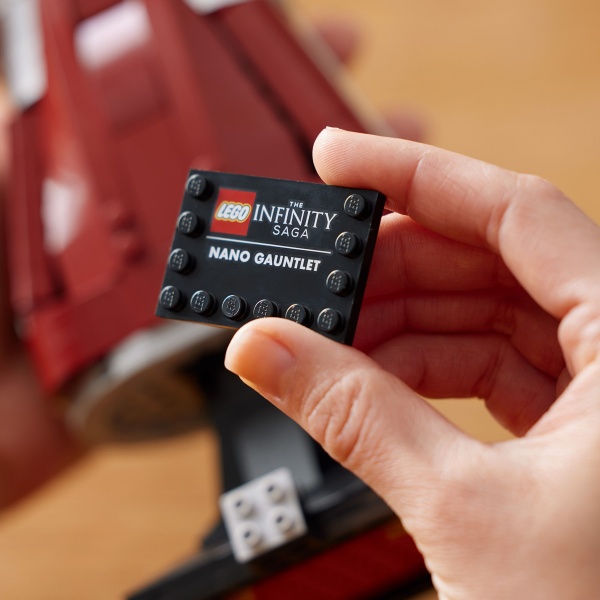 Конструктор LEGO Super Heroes Marvel Нанорукавиця 76223