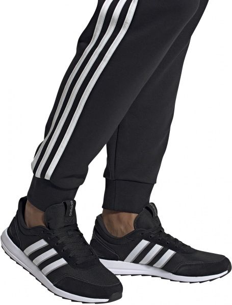 Кроссовки Adidas RETRORUNNER FV7034 р.UK 9,5 черный