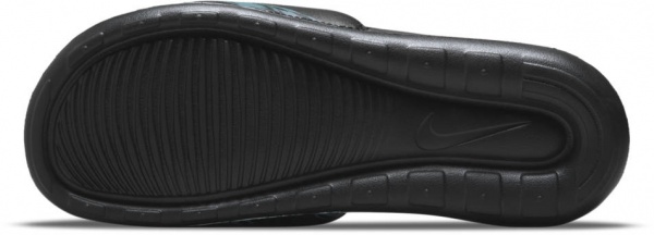 Шлепанцы Nike Victori One CN9678-009 р.US 13 салатовый