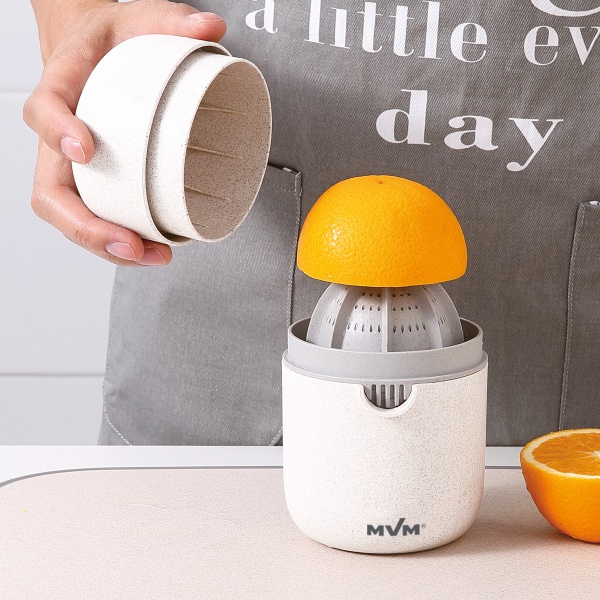 Соковыжималка для цитрусовых KP-06 WHITE MVM