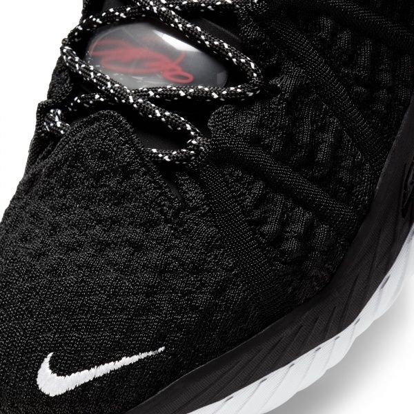 Кроссовки Nike LEBRON XVIII CQ9283-001 р.US 9 черно-белый