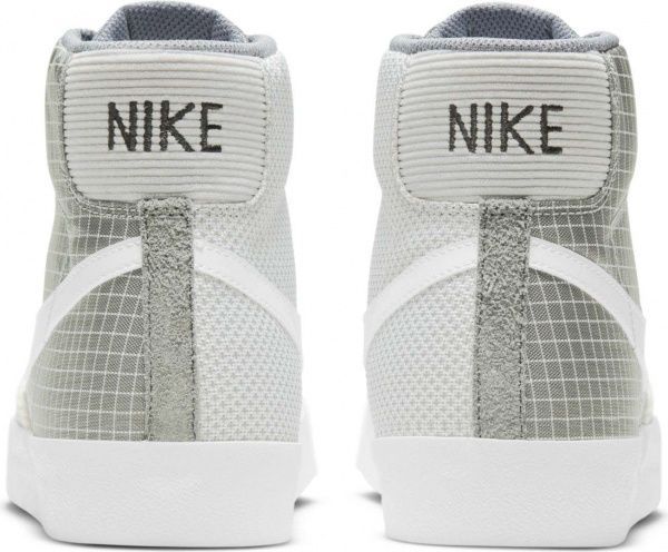 Кросівки Nike Blazer Mid '77 Patch DD1162-001 р.US 9,5 сірий