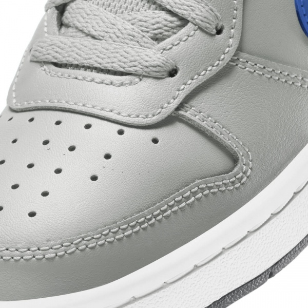 Кросівки Nike Court Borough Low 2 BQ5448-012 р.US 3,5Y сірий