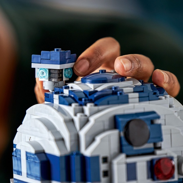 Конструктор LEGO Star Wars R2-D2™ 75308