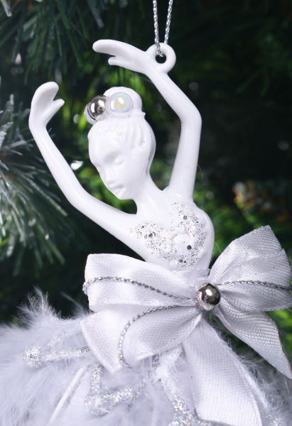 Подвеска Балерина декор Премиум 9х12х3 см серебряный