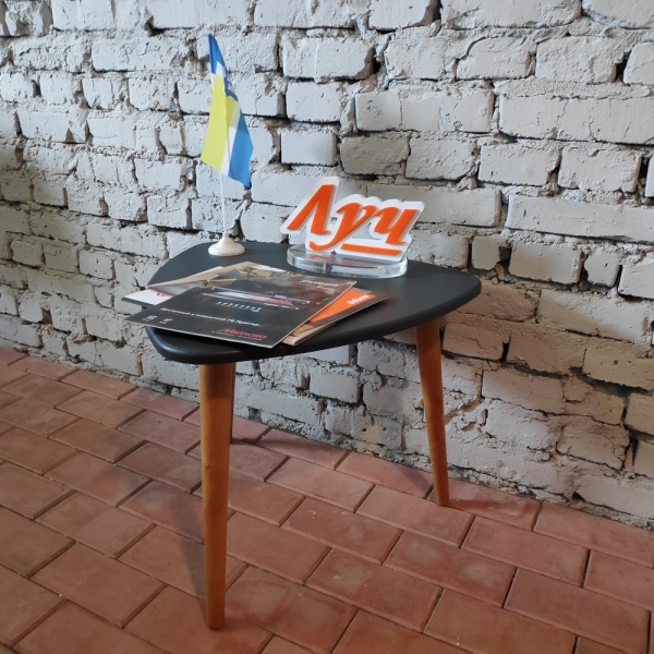 Стол журнальный Голд-1 антрацит 550x550x450мм Луч 