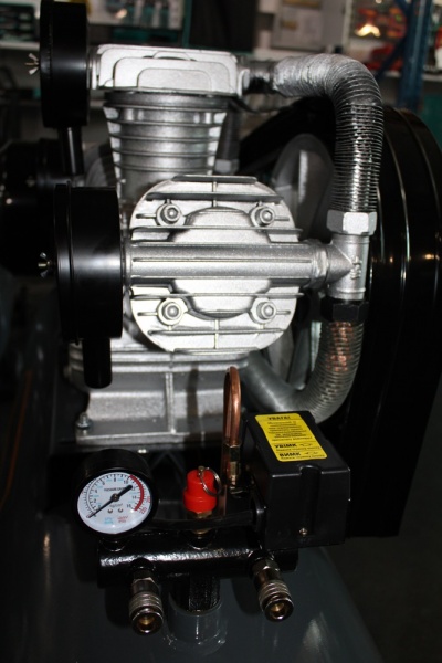 Компресор GTM KC3090-220L 27159