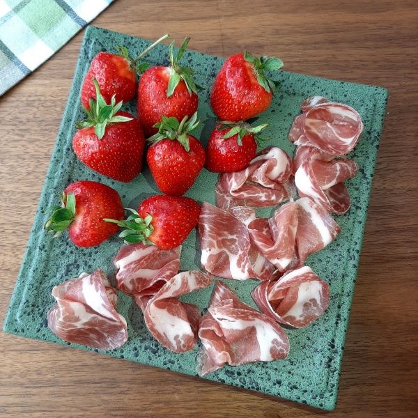 Блюдо сервірувальне Lavastone Green 21х21 см 