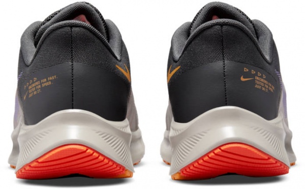 Кроссовки Nike Quest 4 DA1105-008 р.US 9,5 серо-черный