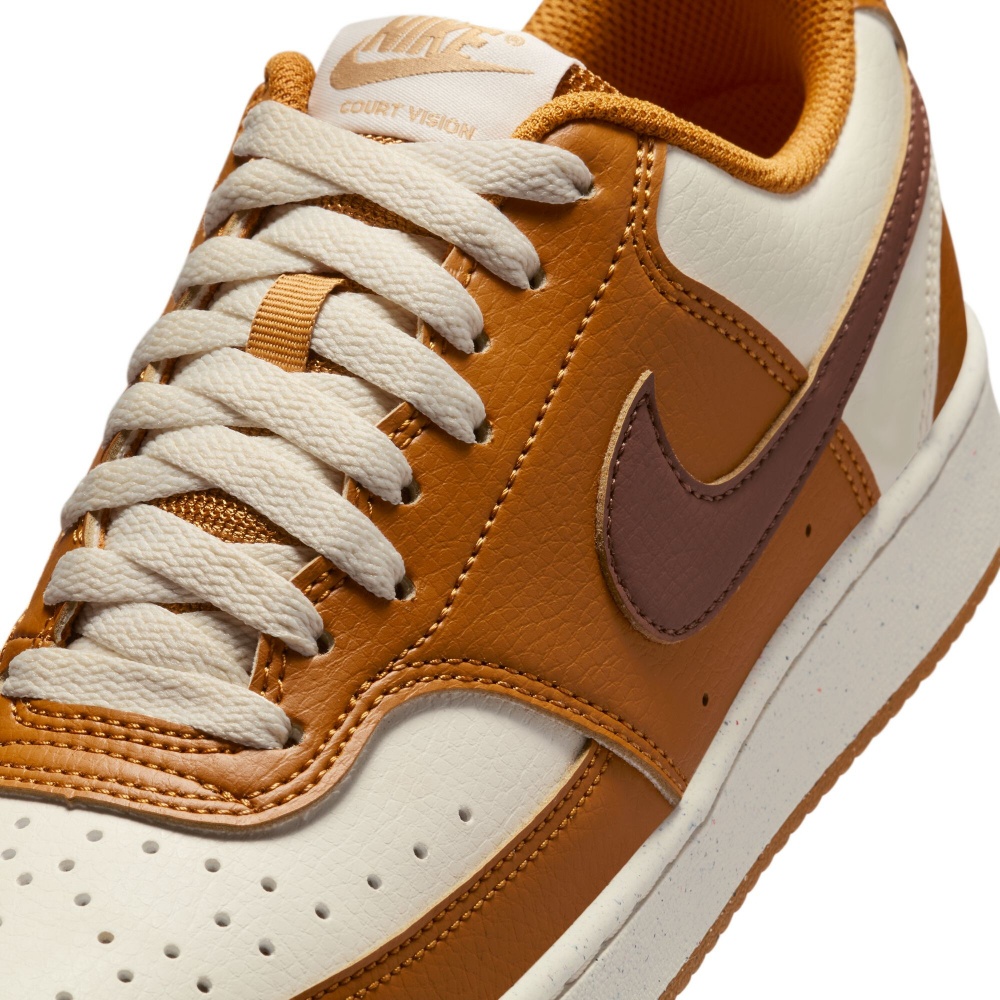 Кросівки Nike Court Vision Low Next Nature DH3158-701 р.36,5