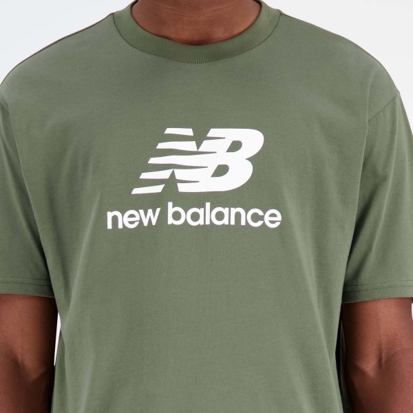Футболка New Balance ESSENTIALS STACKED LOGO MT31541DON р.M зелений