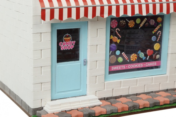 Конструктор із міні-цеглинок Reducio Candy shop Магазин солодощів 71160