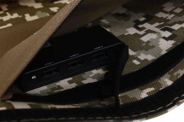 Зарядний пристрій розкладний портативний 28W ALT-28 мілітарі