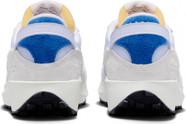 Кроссовки Nike Waffle Debut DX2931-400 р.38,5 серый