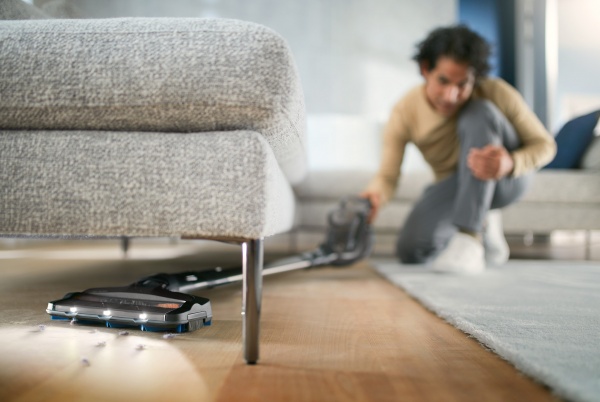 Пылесос аккумуляторный Philips XC8349/01 black/blue 