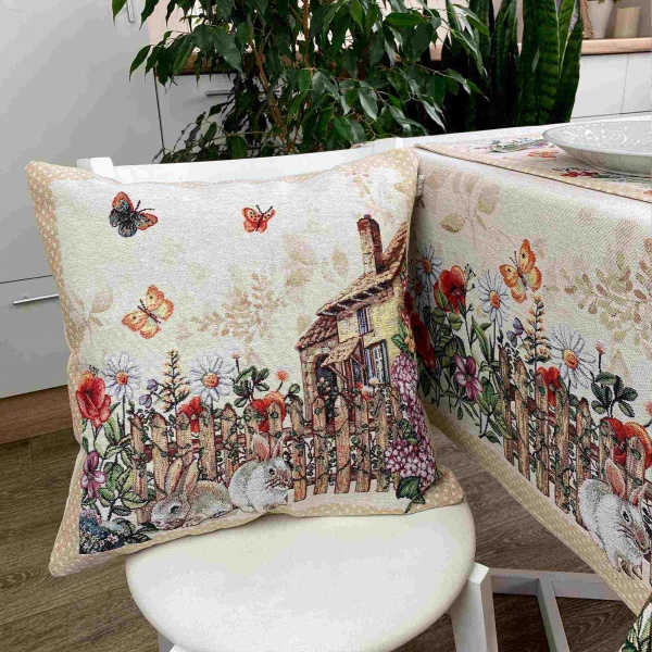 Подушка декоративная Alicia домик и кролики 45x45 см 1001 Бежевая Прованс 
