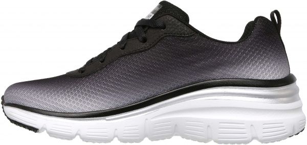 Кроссовки Skechers 12717 BKW р.US 9 черно-белый