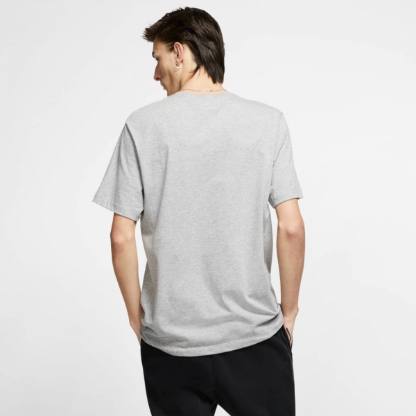 Футболка Nike M NSW TEE JUST DO IT SWOOSH AR5006-063 р.S сірий