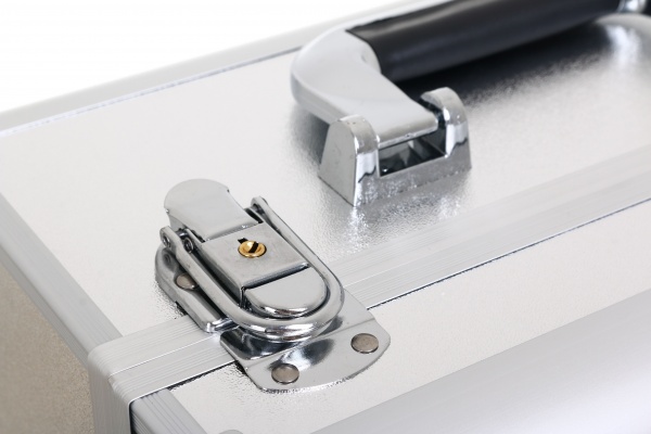 Кейс срібний 32х21х25,5 см cx1613 срібний 