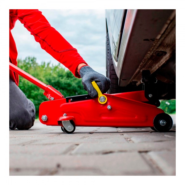 Домкрат гідравлічний підкатний AMiO (01035) 2 т