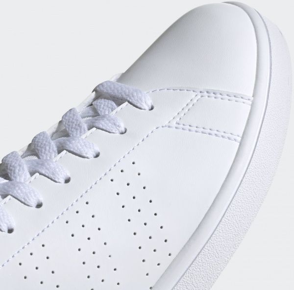 Кроссовки Adidas ADVANTAGE BASE EE7690 р.UK 9,5 белый