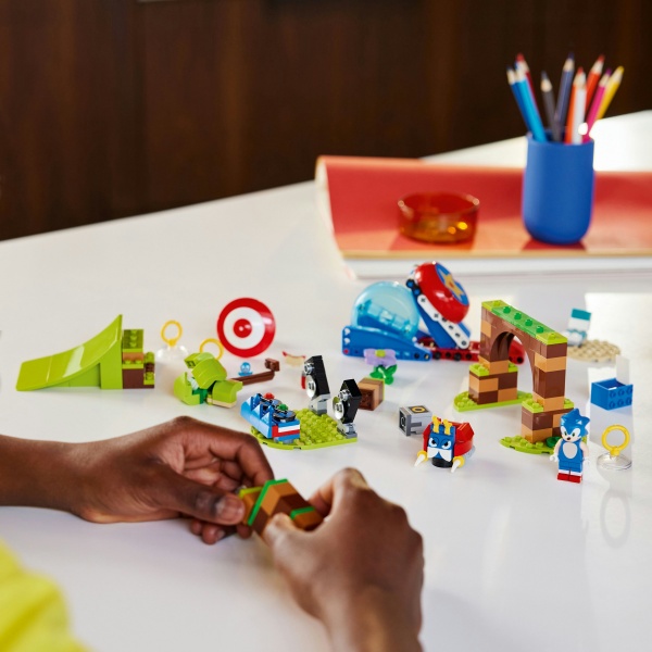 Конструктор LEGO Movie Змагання швидкісної сфери Соніка 76990