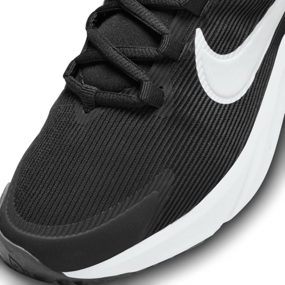 Кроссовки детские демисезонные Nike STAR RUNNER 4 DX7615-001 р.36 черные