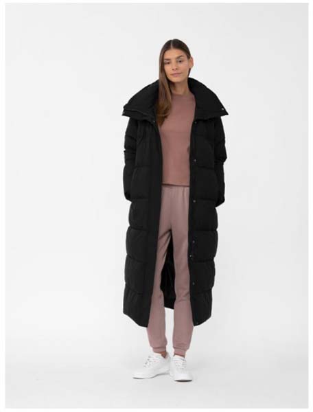 Пальто 4F DOWN JACKET F237 4FAW23TDJAF237-20S р.M черный