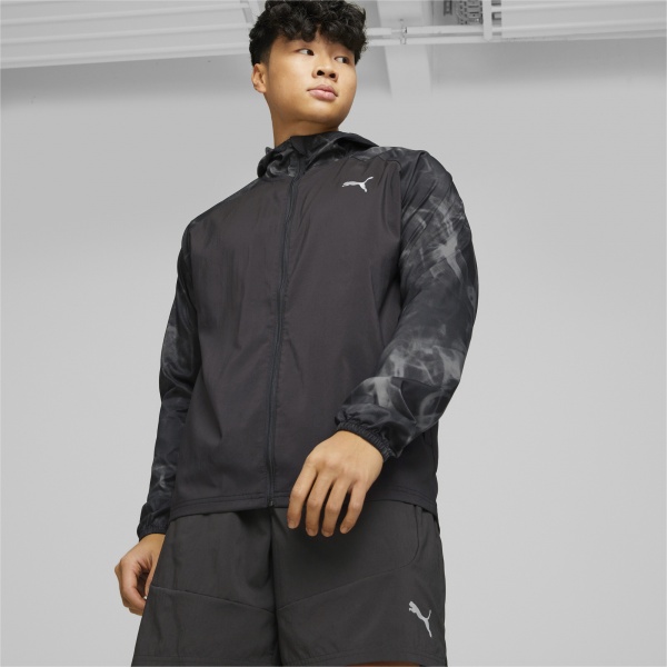 Вітрівка Puma RUN FAVORITE AOP WOVEN JACKET 52338901 р.L чорний