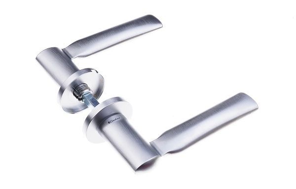 Ручка дверная Linea Cali SPRING 025 матовый хром