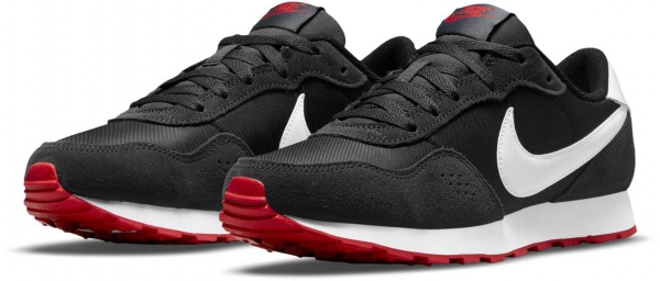 Кроссовки Nike MD VALIANT CN8558-016 р.39 черный