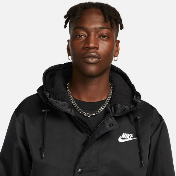 Куртка-парка Nike M NK CLUB STADIUM PARKA FB7320-010 р.S чорний