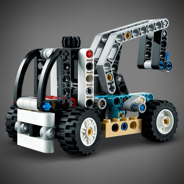 Конструктор LEGO Technic Телескопічний навантажувач 42133