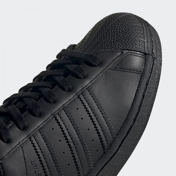 Кроссовки Adidas SUPERSTAR EG4957 р.UK 10,5 черный