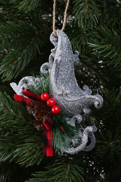 Декоративна підвіска Санчата з декором 13x10 см E2298S срібло