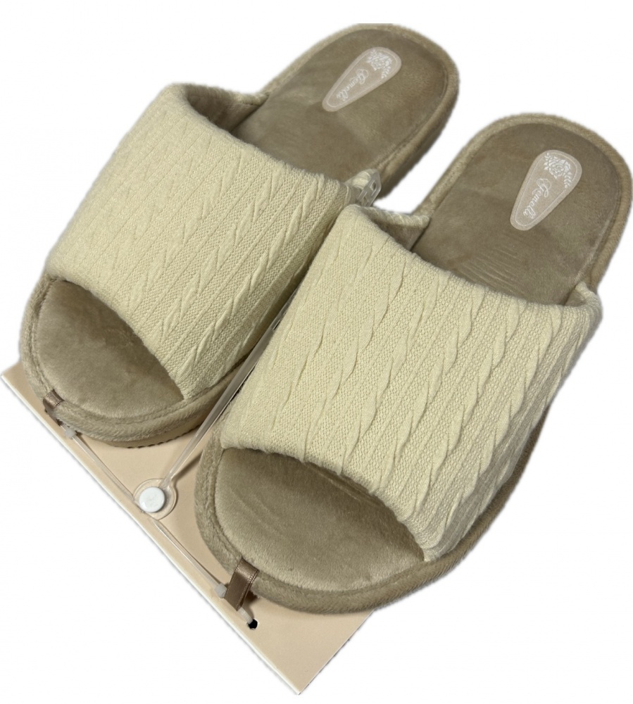 Капці домашні Gemelli Мелодія р.39 молочний