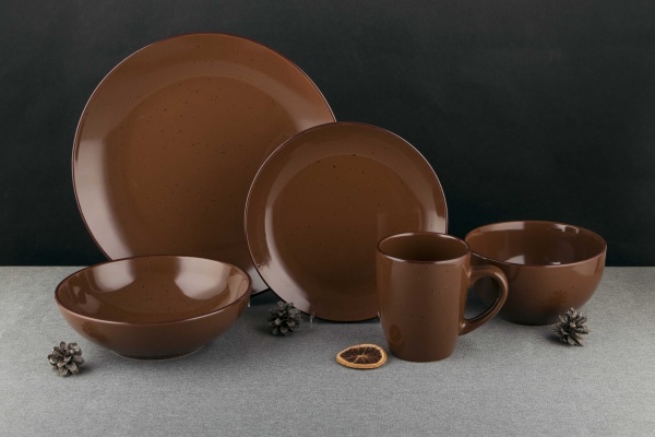 Тарілка підставна Шоколад 270 мм Vittora