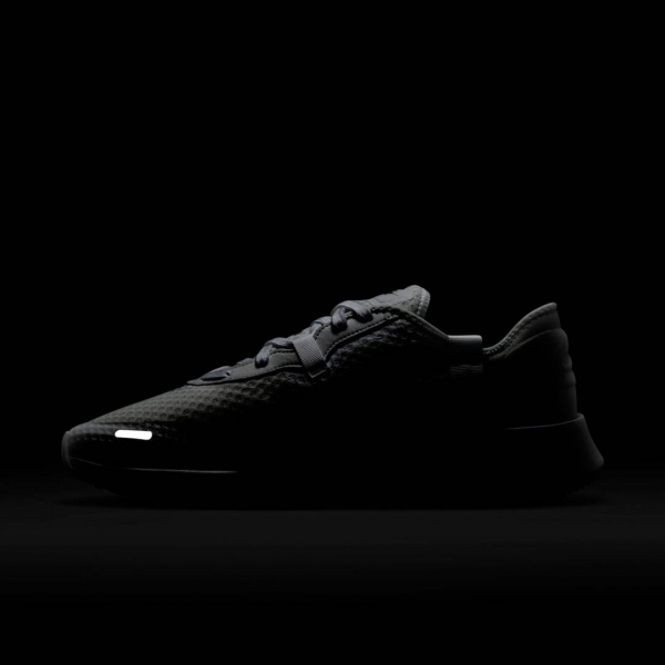 Кросівки Nike Reposto CZ5631-102 р.US 10 білий