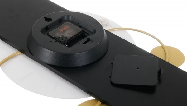 Годинник настінний металевий 30 см чорно-біло-золотий